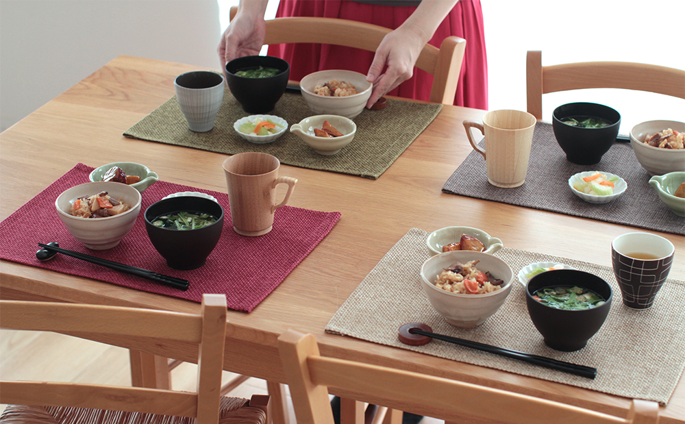 おうち時間の食卓をさらに豊かに！ 毎日使いたい撥水ランチョンマット