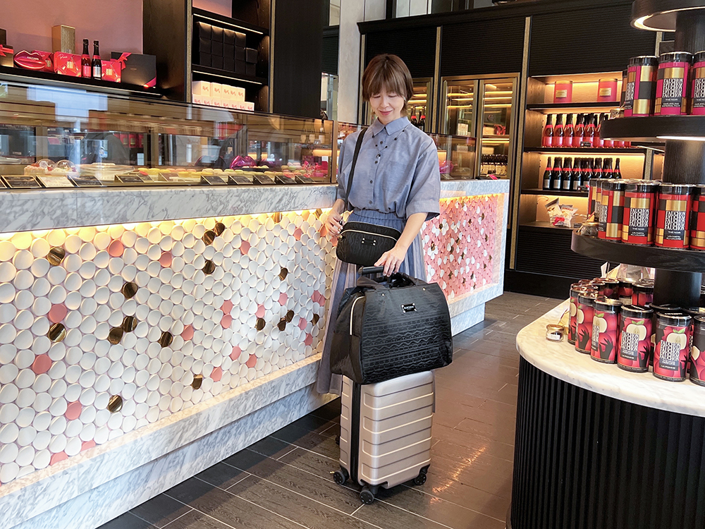 本日いちばんのおすすめ ショップスターバリュー
フォション フロム パリ
ジャガード織ぷっくり軽量ショルダーバッグ
